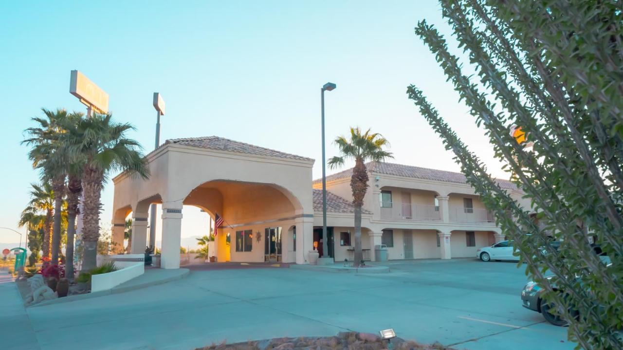 Rio Del Sol Inn Needles Exteriör bild
